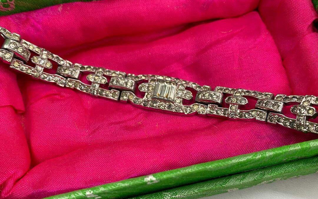 Deco rhinestone bracelet