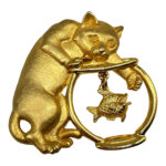 J.J. cat and fish brooch.