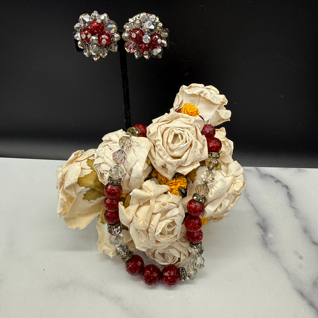 Hobe red resin necklace and earring set.