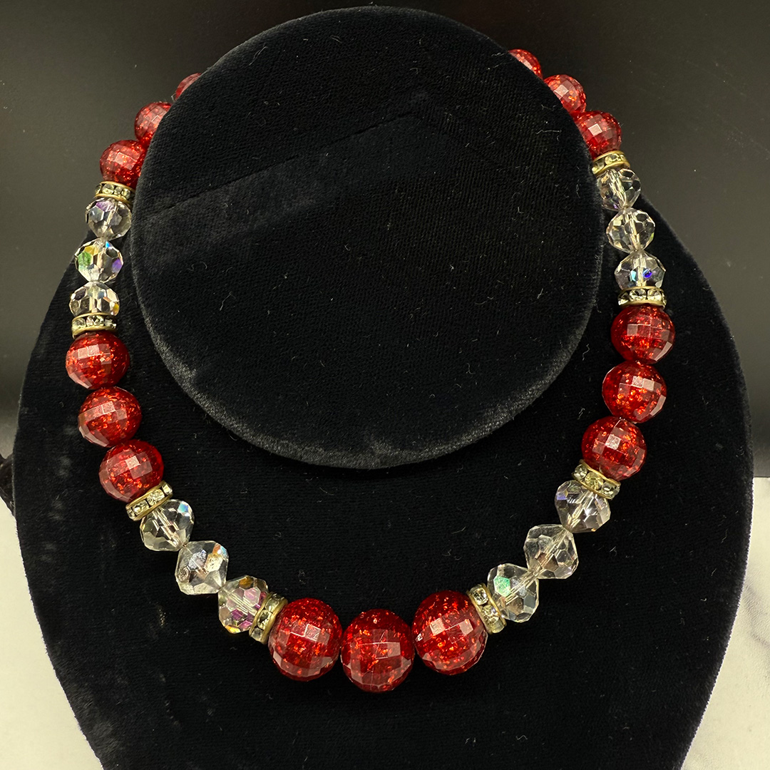 Hobe red resin necklace.