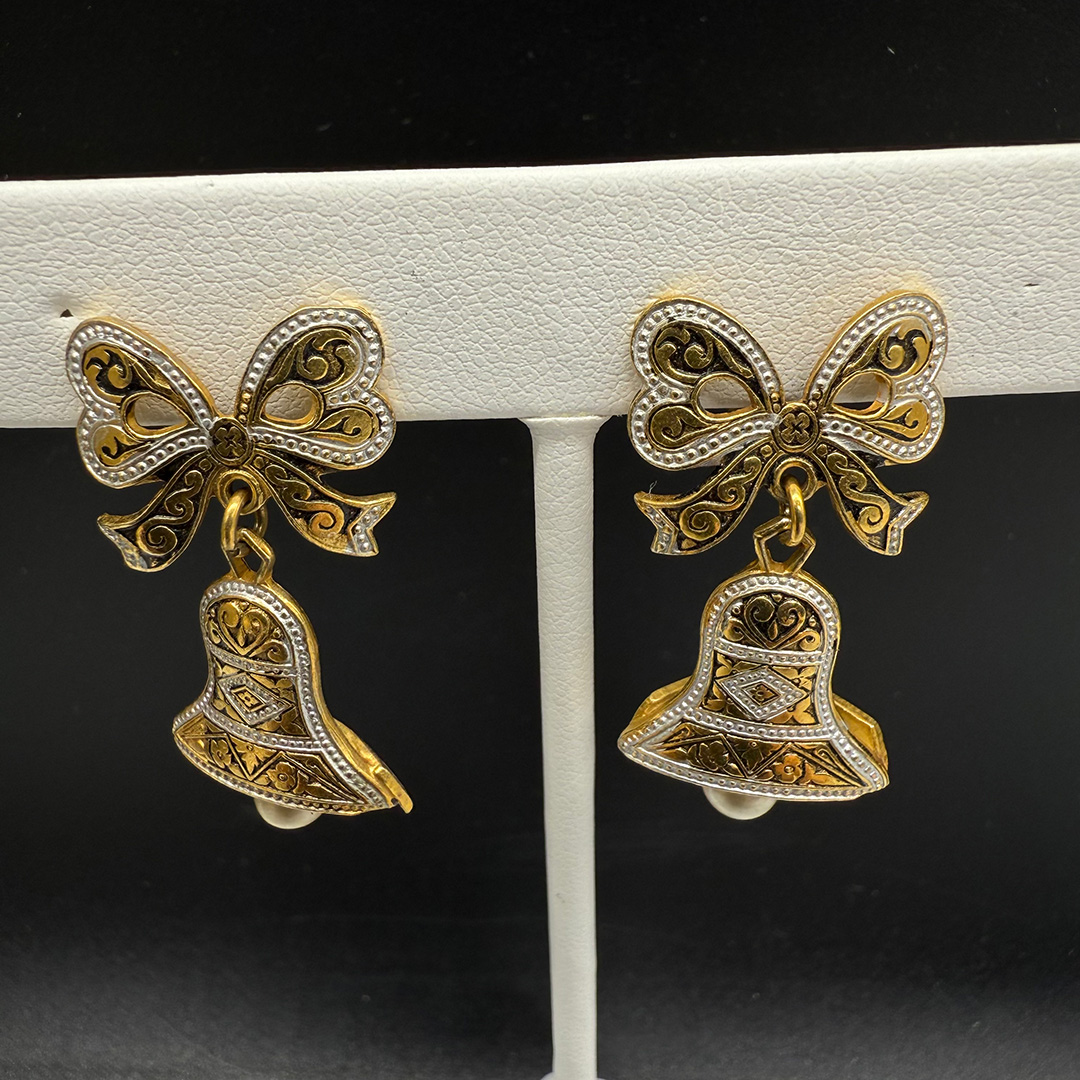 Vintage Damascene bell-shaped earrings.
