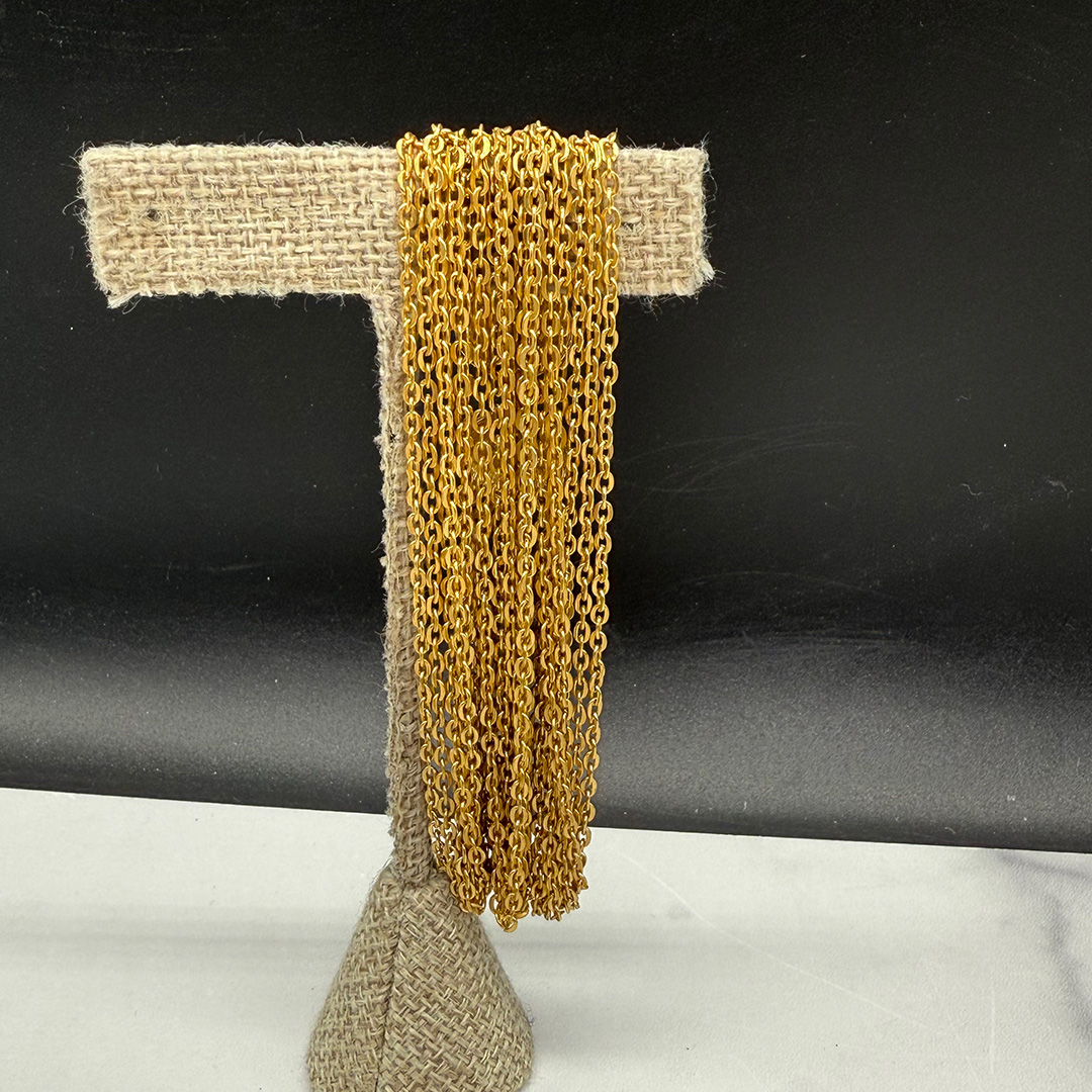 Vintage Goldette-style chain bracelet.